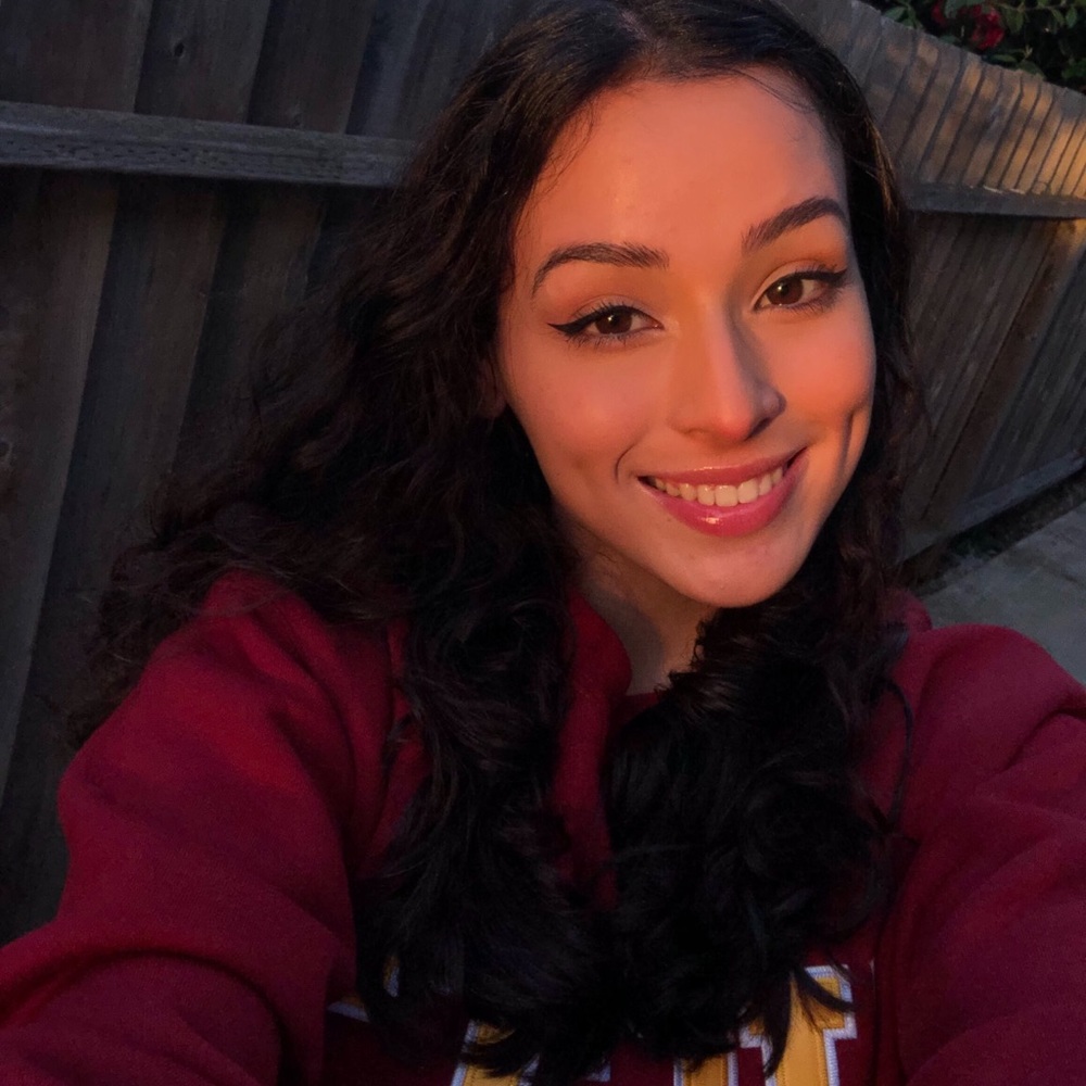 Meet your Posher, Alana